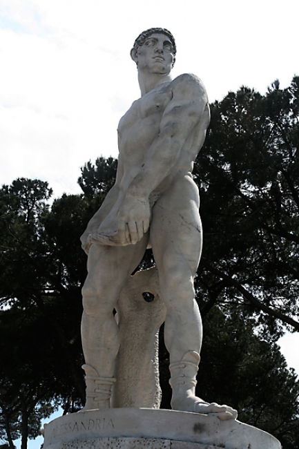 Stadio dei marmi 333
